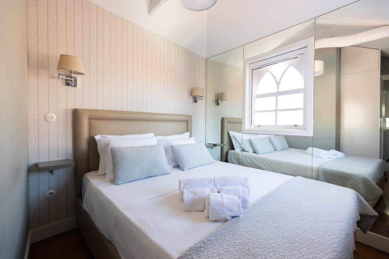 Clube Charming Apartments - Ribeira Porto Luaran gambar